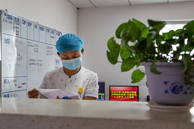 我家小宝贝肺炎治疗经历，如何精心照料帮助他康复？