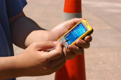 手持gps接收机怎么用_gps接收机的认识与使用_什么叫手持gps接收机