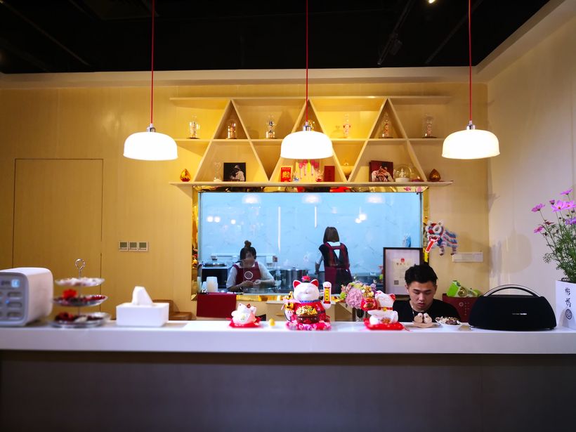 小服装店老板娘爆料：分红收银软件让生意飙升的秘密