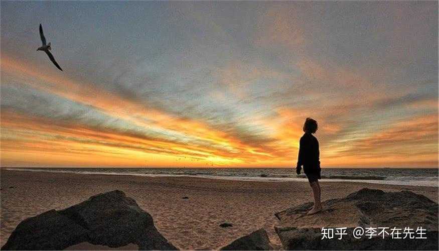 银行监控摄像头怎么选？高清、夜视、安全、耐用、智能缺一不可