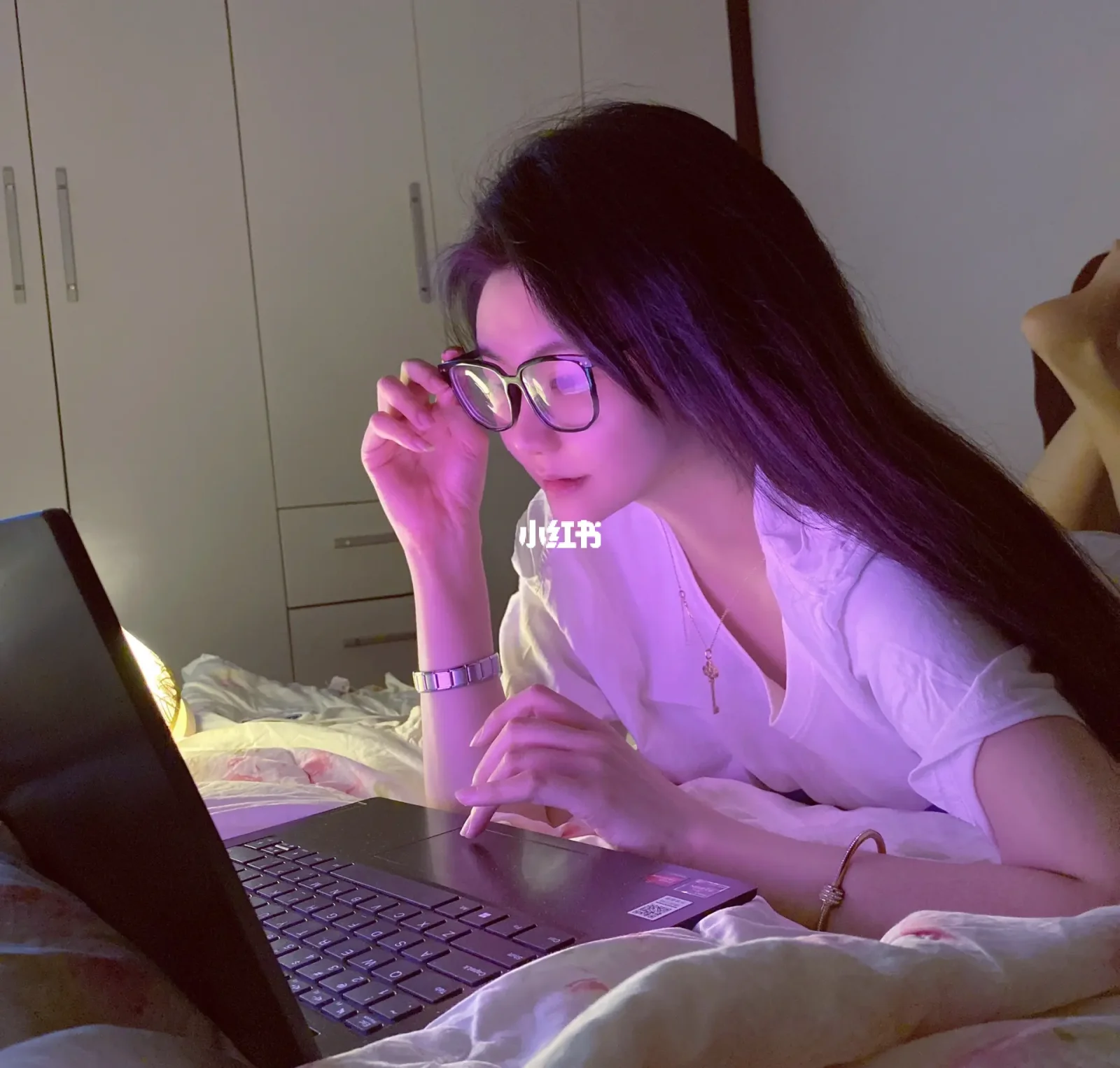 生活中无法撤销的错误与遗憾，我们是否渴望那个神秘的后退键？