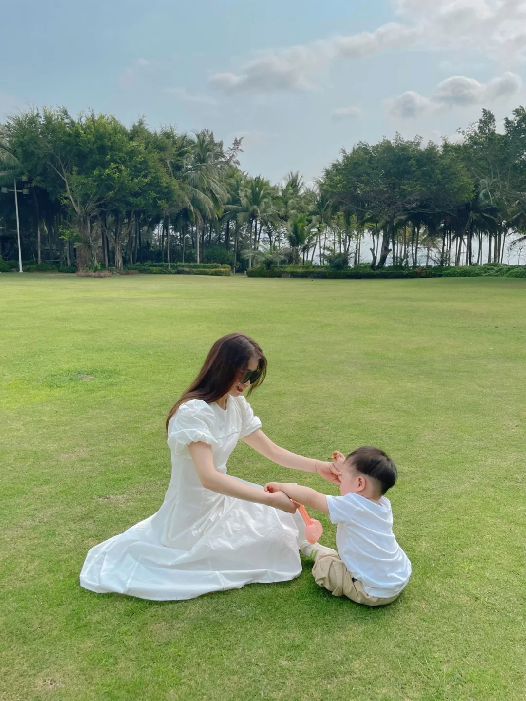 婴儿奶停完打嗝吃什么好_婴儿吃完奶不停打嗝_宝宝打完嗝还要吃奶